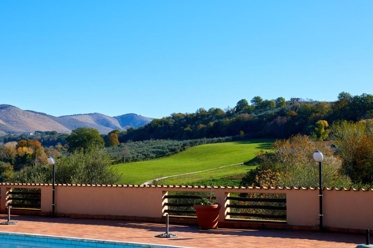 Rea Villa Coltodino Exterior photo