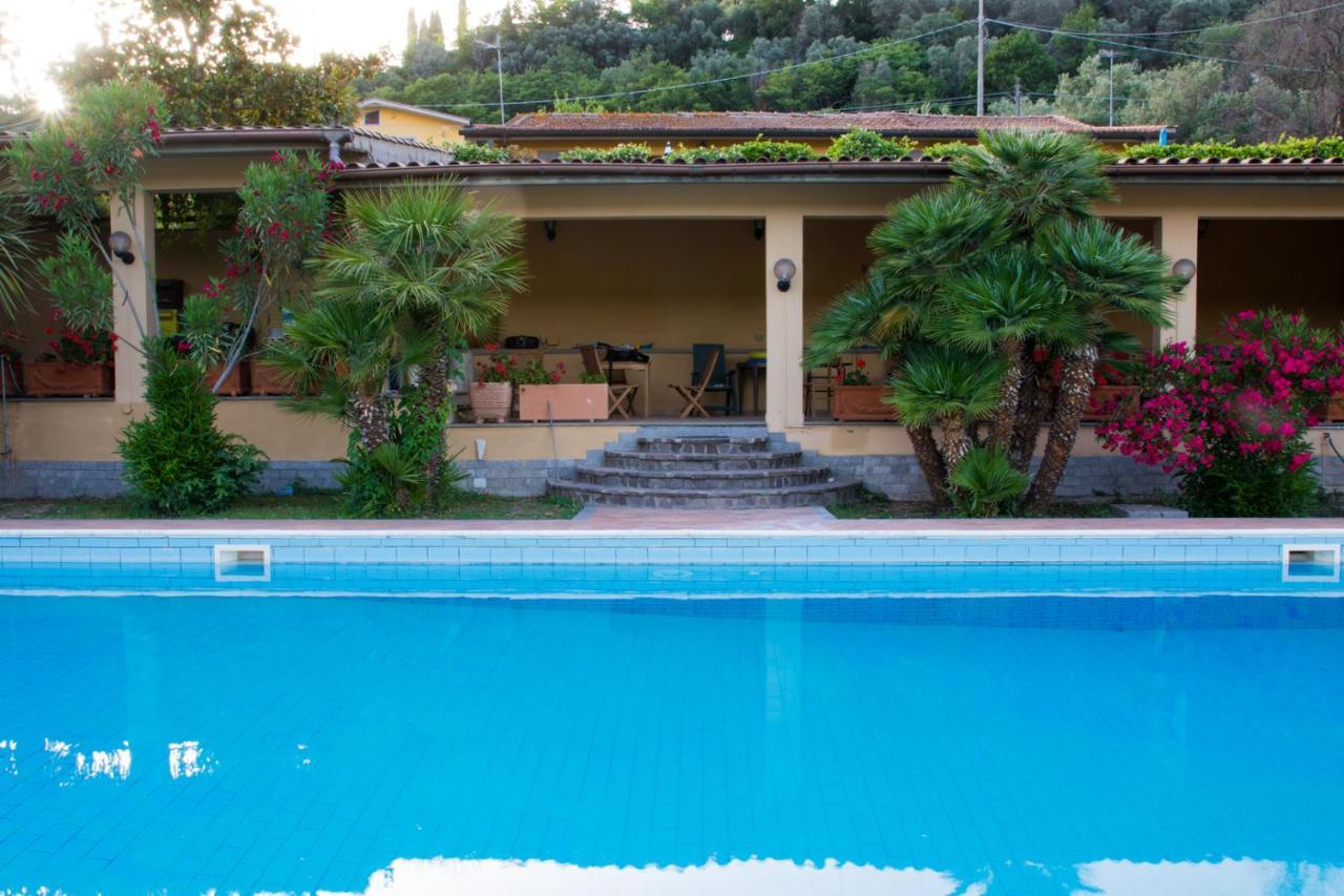 Rea Villa Coltodino Exterior photo