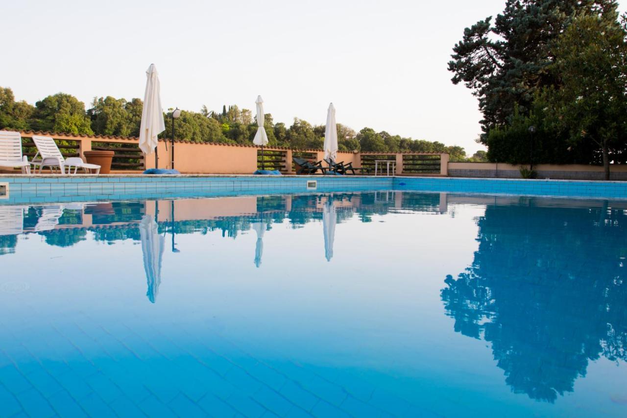 Rea Villa Coltodino Exterior photo